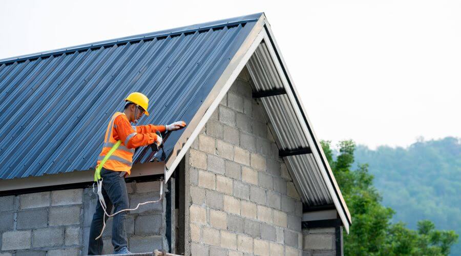 Expert top industrial roofings services in Leslie, AR